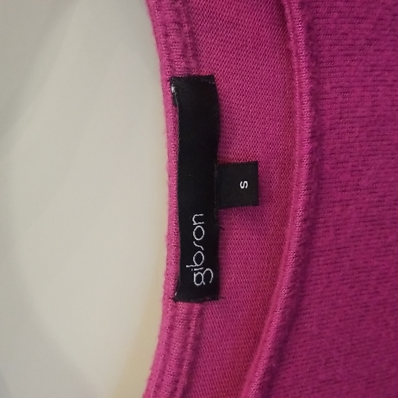 Gibson Cozy Twist Top - Picture 5 of 7